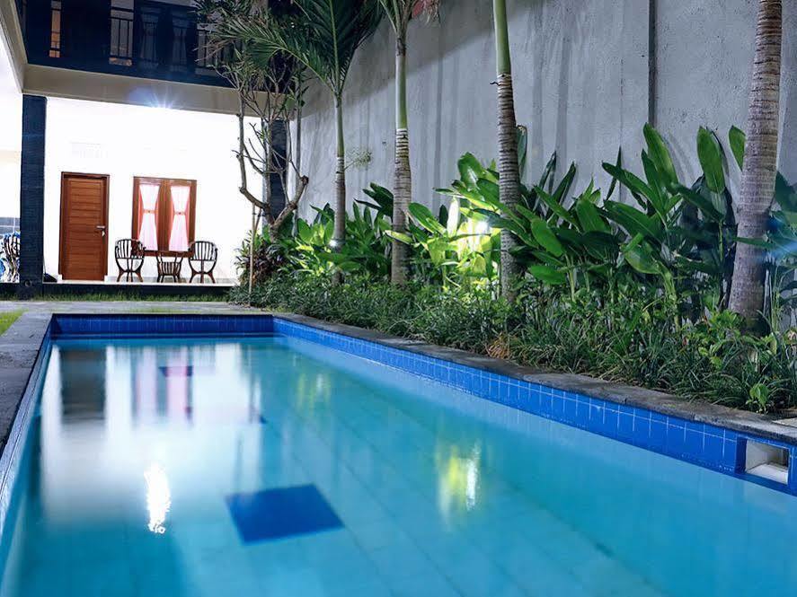 Graha Wedha Kuta By Kamara Hotel 2*